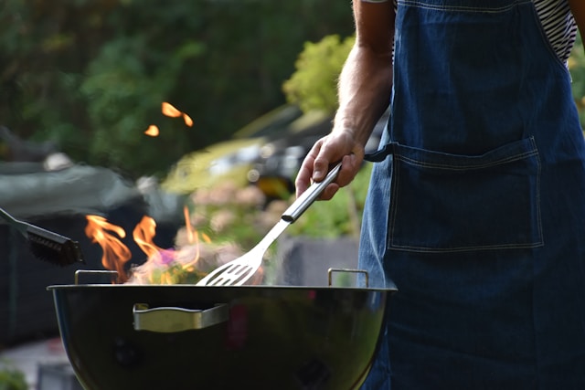 How to Plan the Ultimate Summer BBQ at Your Lake Murray Rental